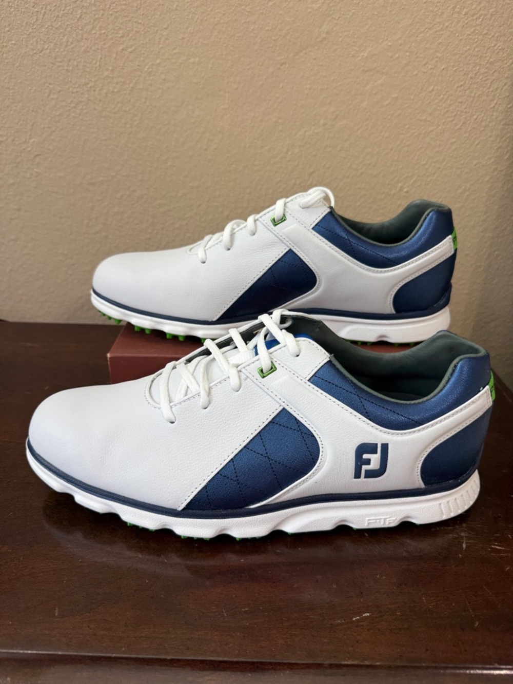 FootJoy White and Navy Men's Golf Sneakers